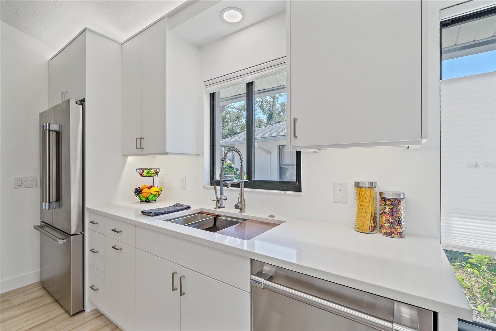 1684 PINTAIL WAY, SARASOTA, FL, 34231