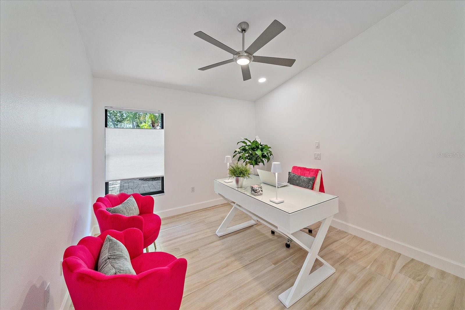 1684 PINTAIL WAY, SARASOTA, FL, 34231