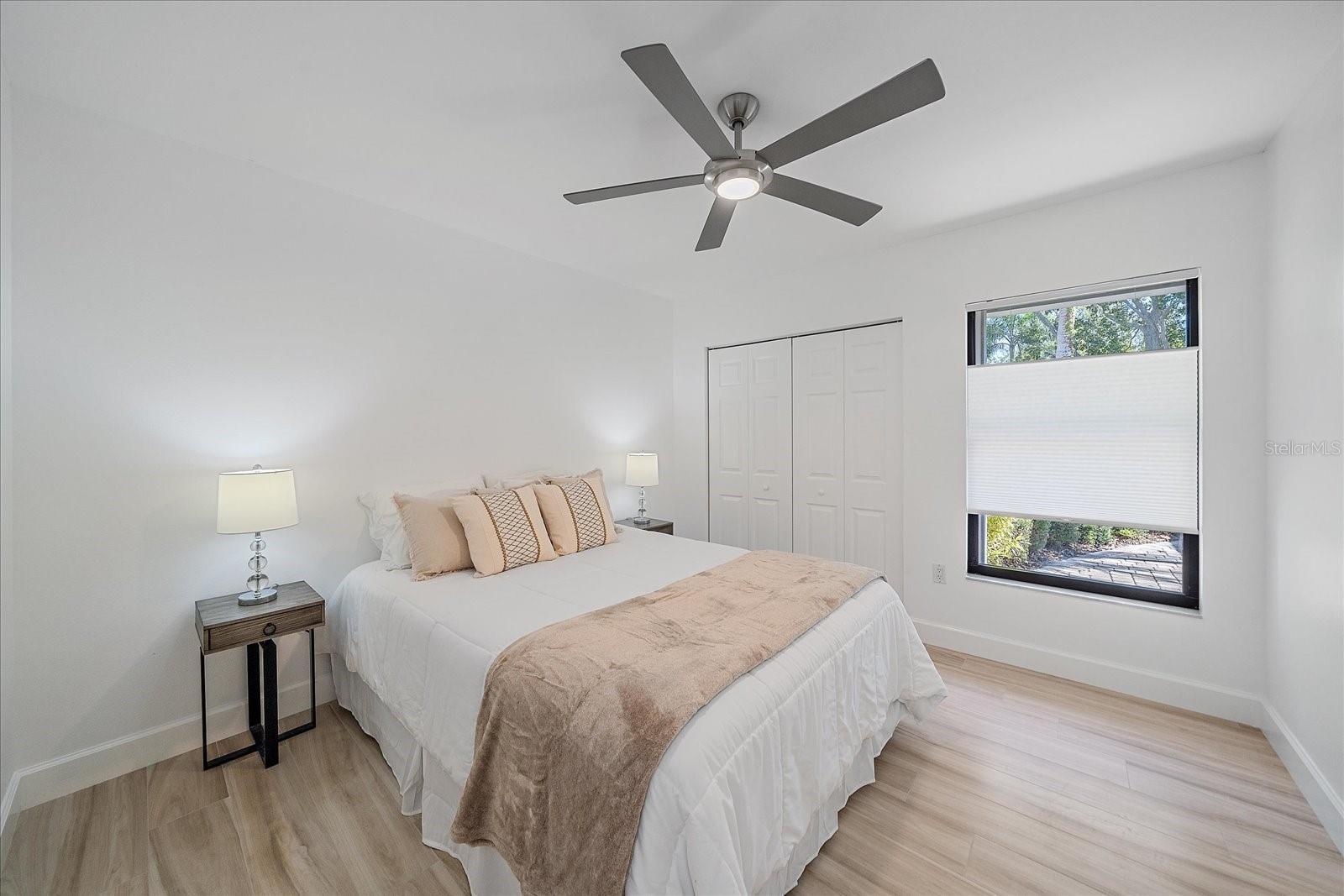 1684 PINTAIL WAY, SARASOTA, FL, 34231