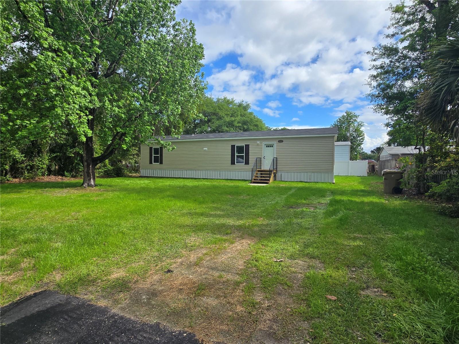 24048 ERMINE RD, ASTOR, FL, 32102