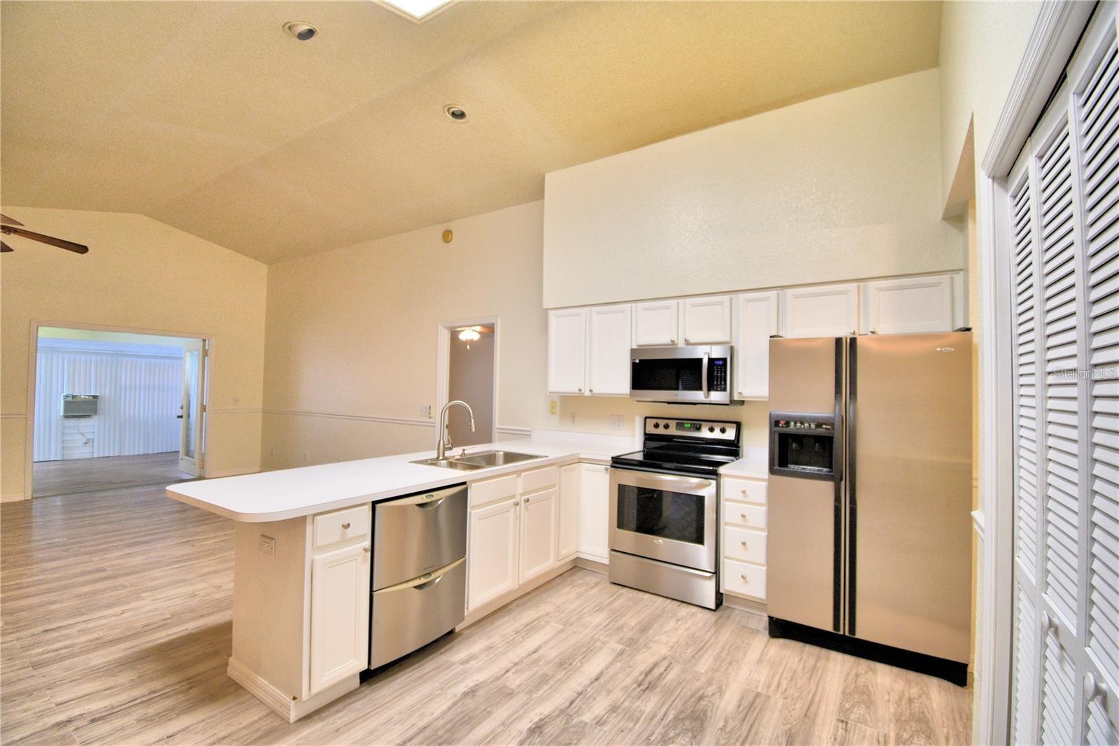616 CRYSTALS BLVD, WINTER HAVEN, FL, 33884