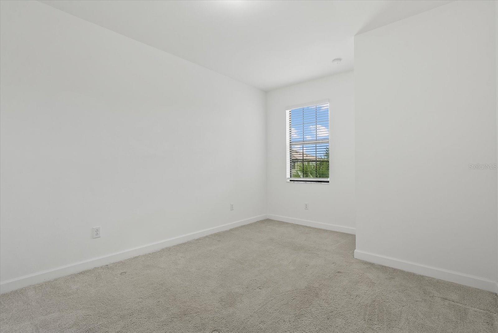 15171 SUNNY DAY DR, BRADENTON, FL, 34211