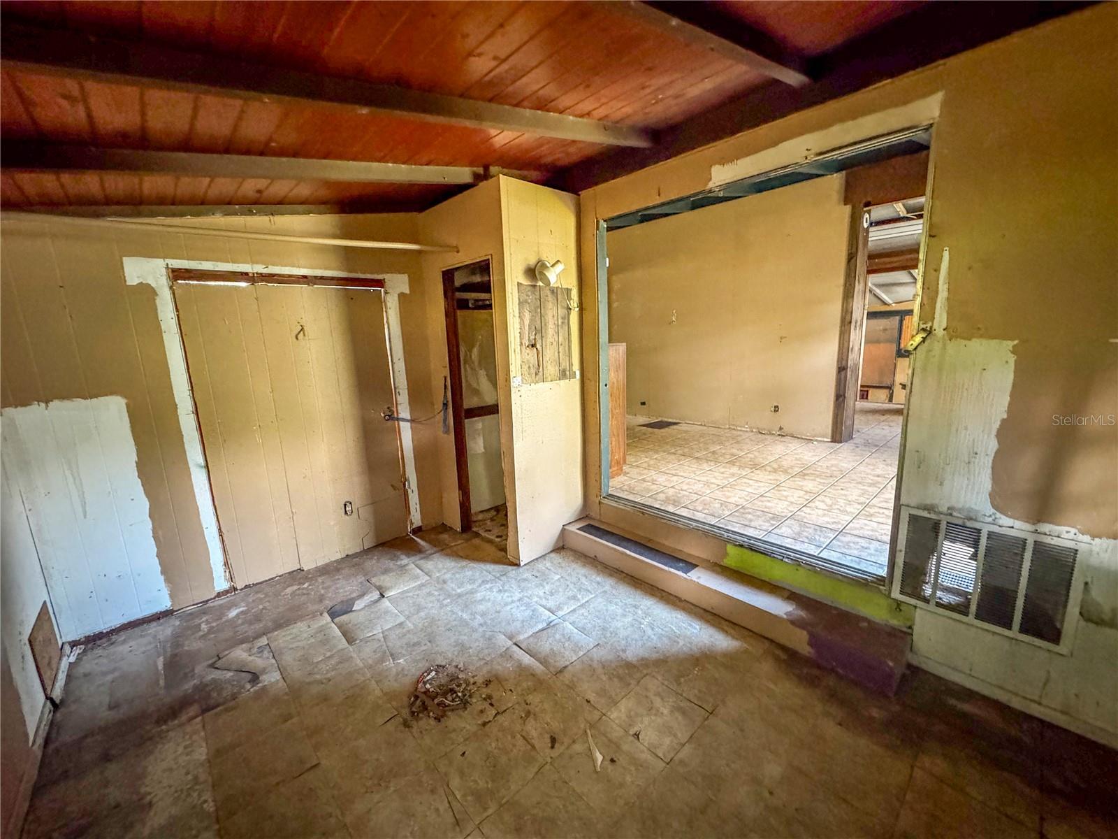1610 NE 14TH AVE, OCALA, FL, 34470