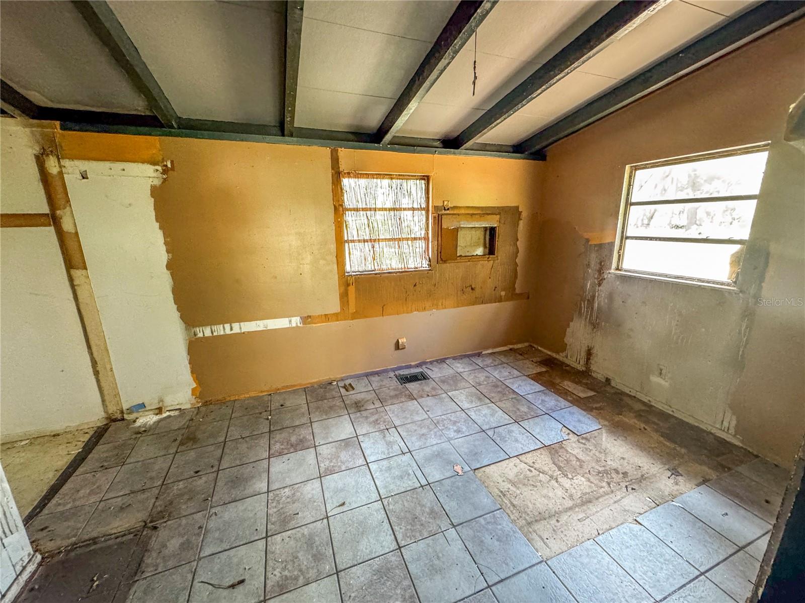 1610 NE 14TH AVE, OCALA, FL, 34470