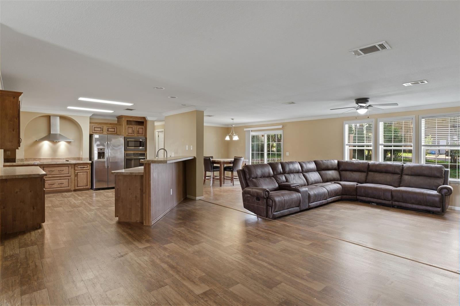 38616 COLEEN AVE, ZEPHYRHILLS, FL, 33540