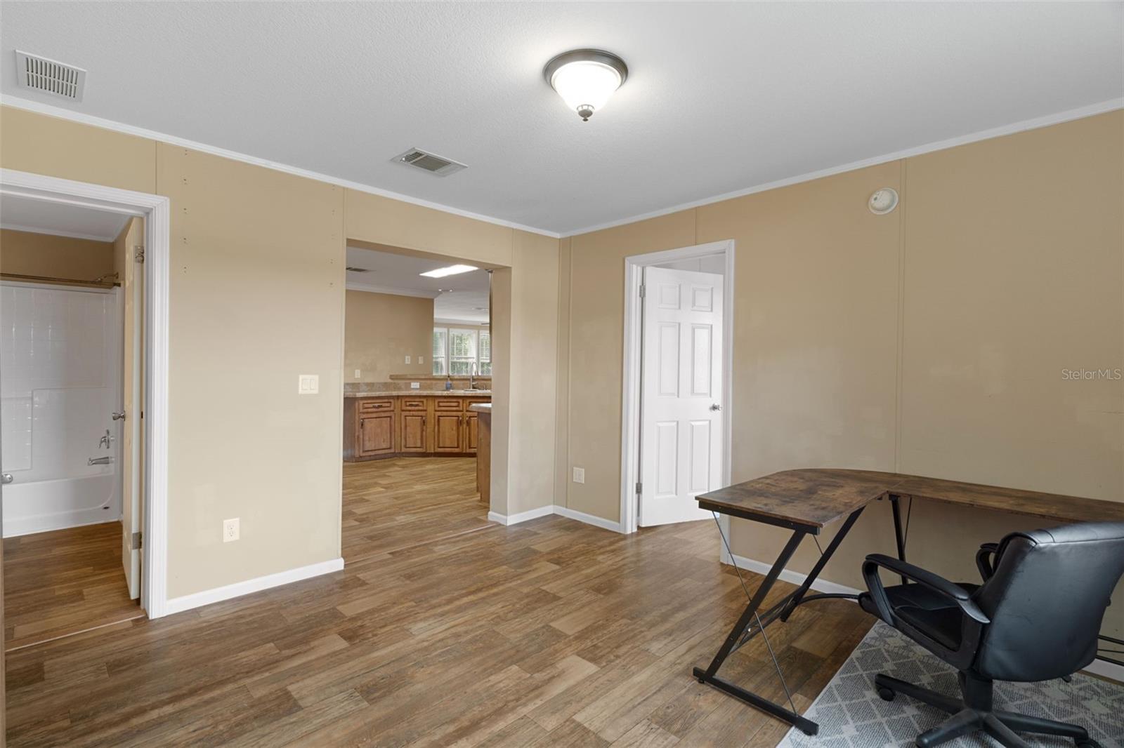 38616 COLEEN AVE, ZEPHYRHILLS, FL, 33540