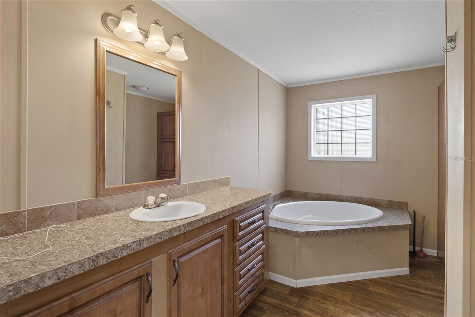 38616 COLEEN AVE, ZEPHYRHILLS, FL, 33540