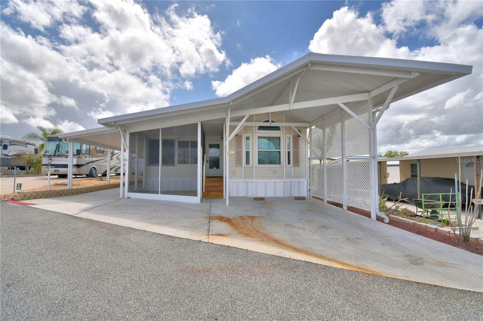 251 PATTERSON RD #B23, HAINES CITY, FL, 33844