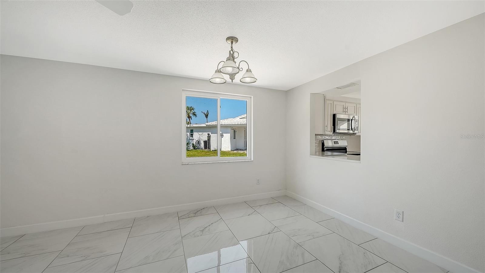 554 SPANISH DR S, LONGBOAT KEY, FL, 34228