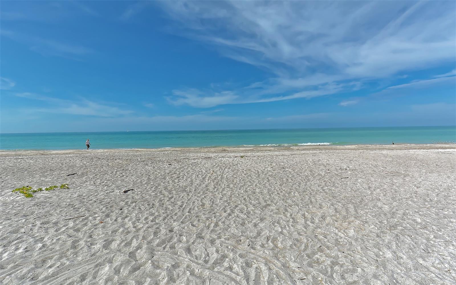 554 SPANISH DR S, LONGBOAT KEY, FL, 34228