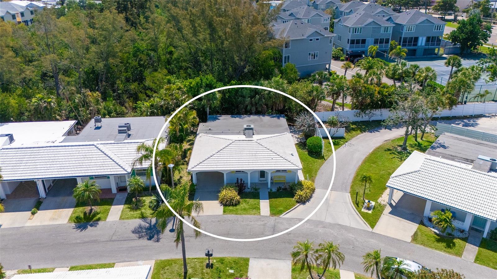 554 SPANISH DR S, LONGBOAT KEY, FL, 34228
