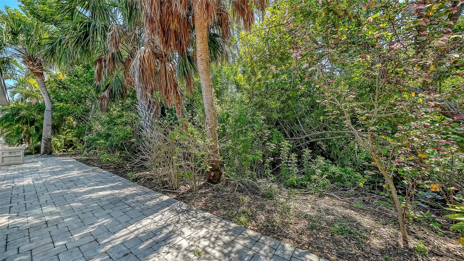 554 SPANISH DR S, LONGBOAT KEY, FL, 34228