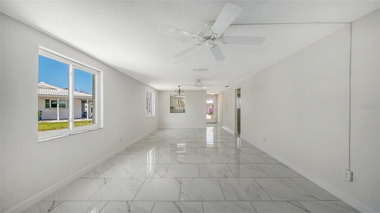 554 SPANISH DR S, LONGBOAT KEY, FL, 34228