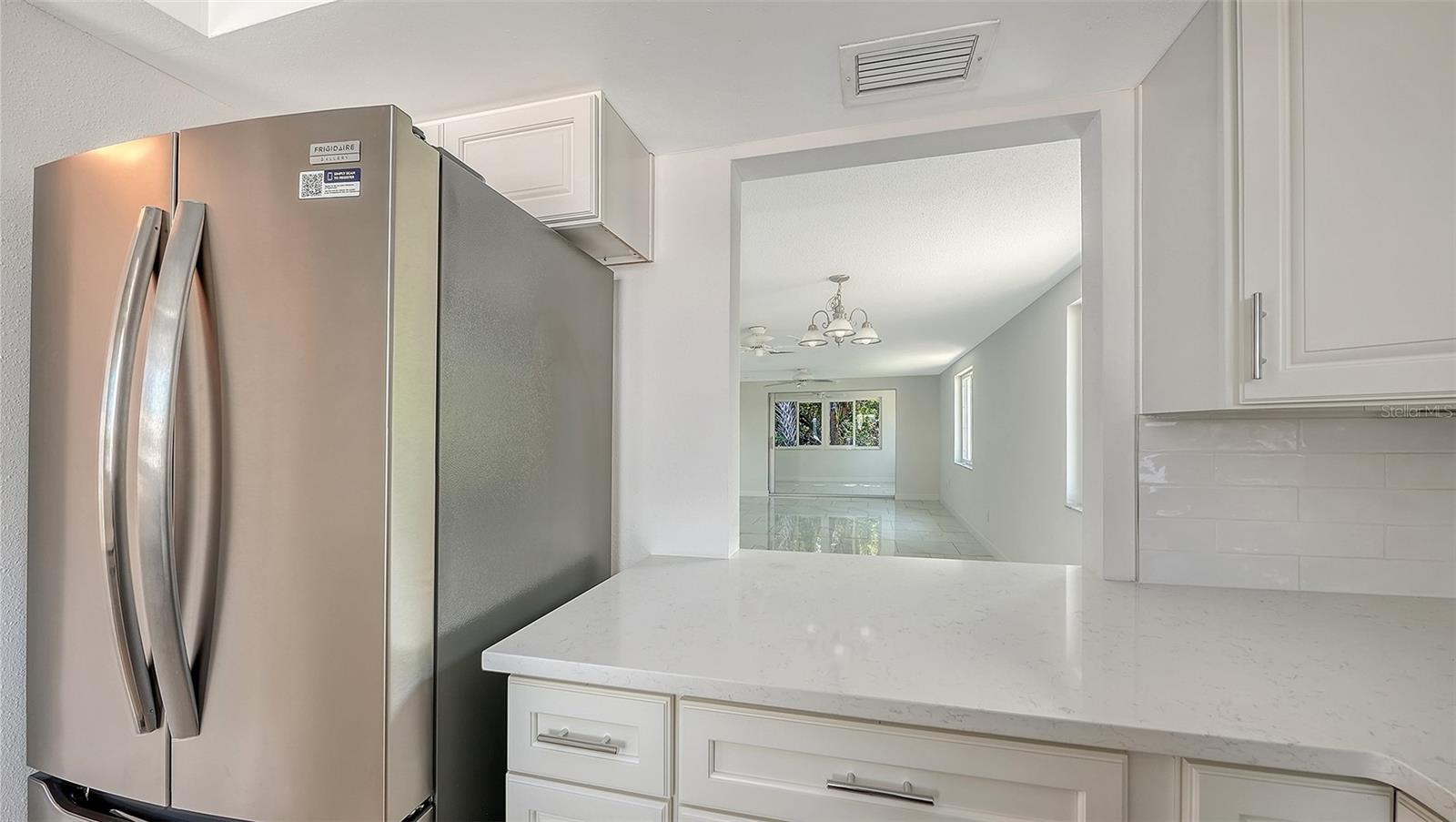 554 SPANISH DR S, LONGBOAT KEY, FL, 34228