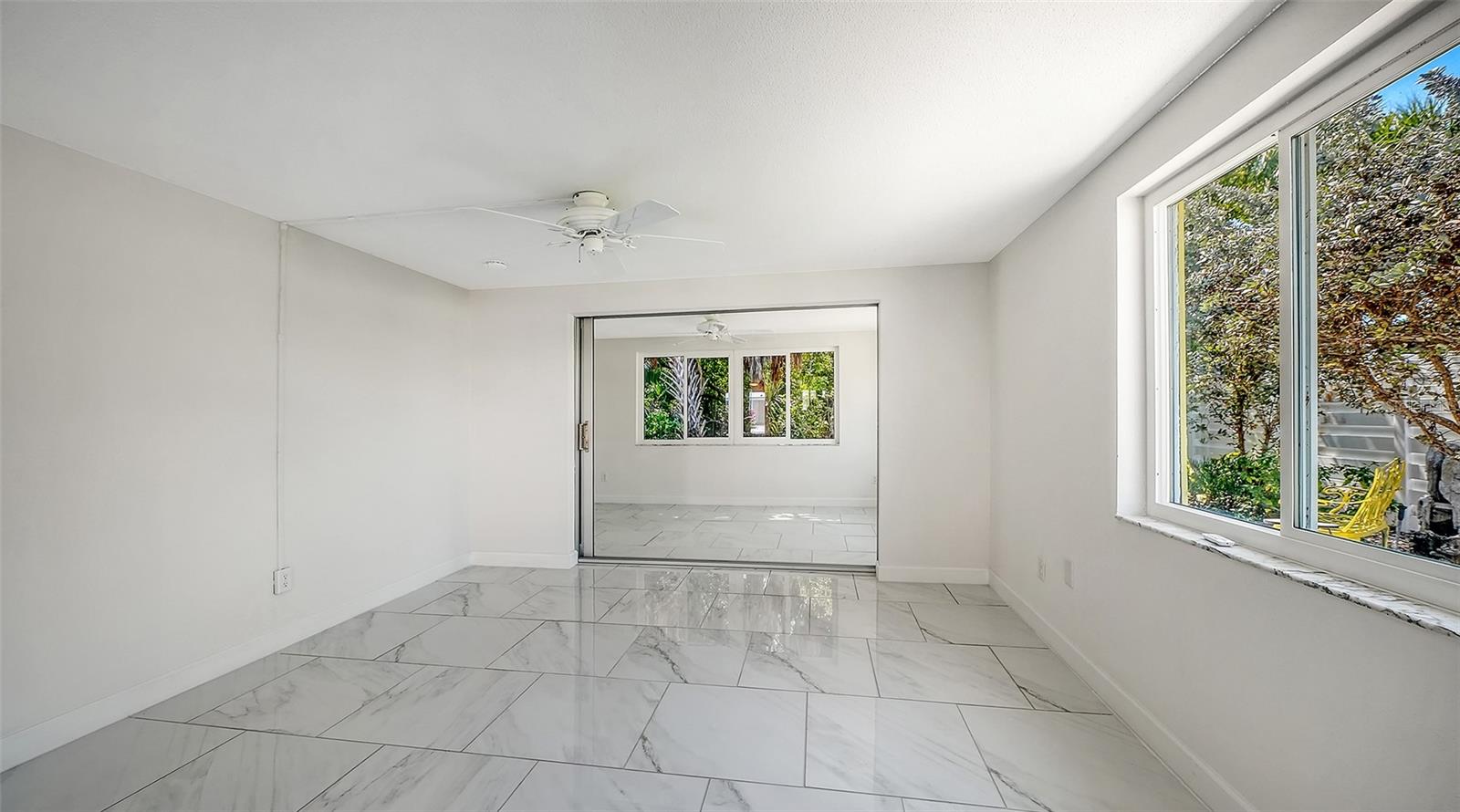 554 SPANISH DR S, LONGBOAT KEY, FL, 34228