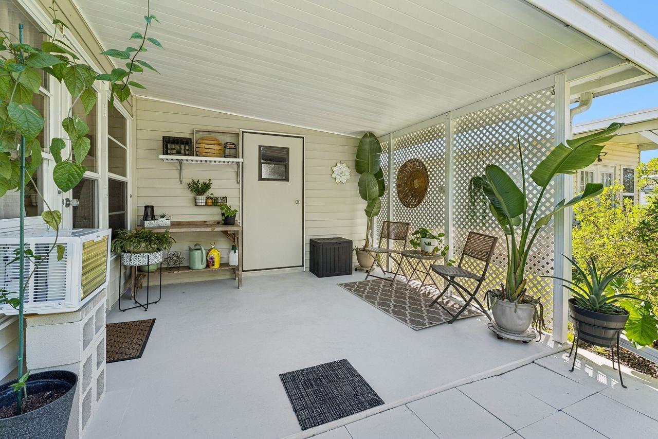 6643 WESTCHESTER DR NE, WINTER HAVEN, FL, 33881