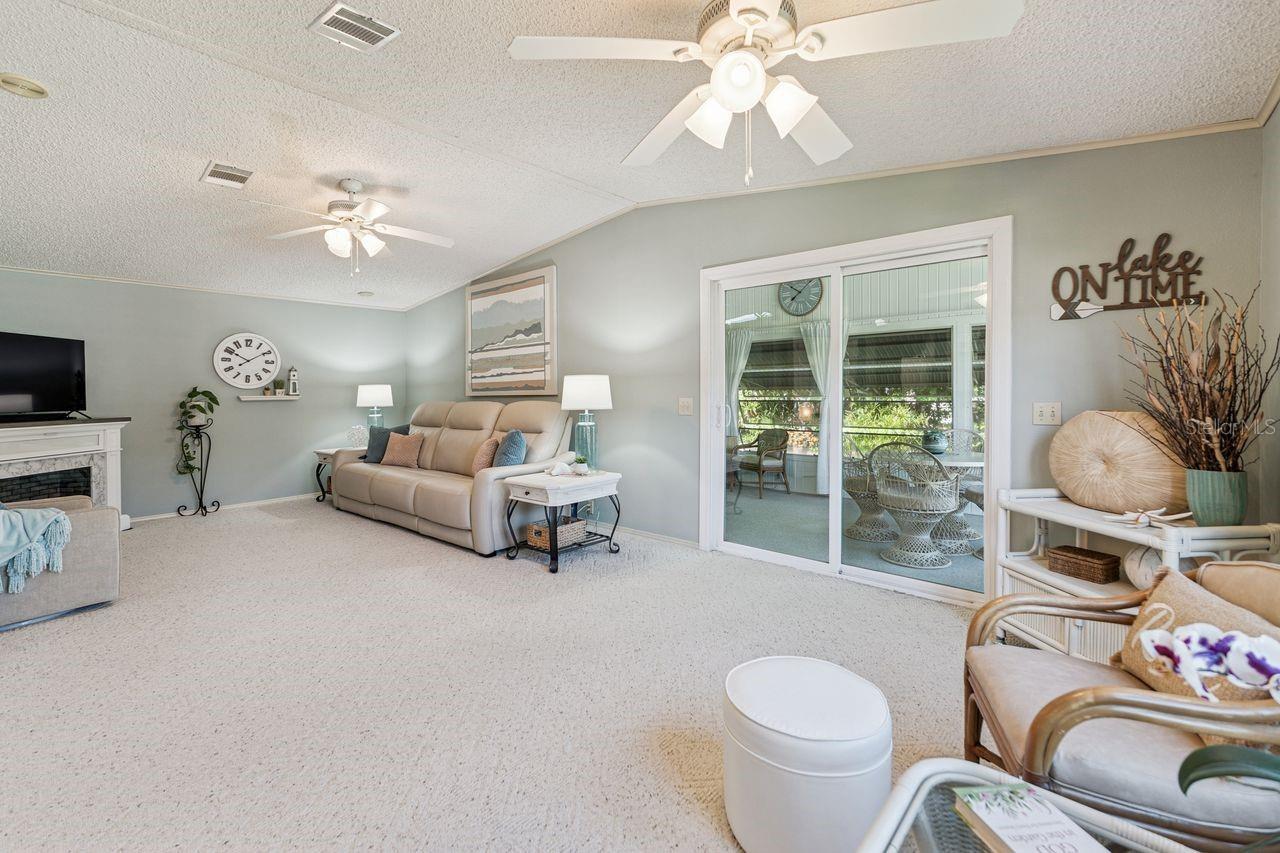 6643 WESTCHESTER DR NE, WINTER HAVEN, FL, 33881