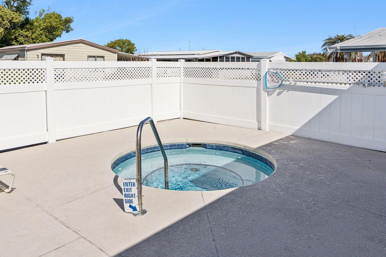 6643 WESTCHESTER DR NE, WINTER HAVEN, FL, 33881