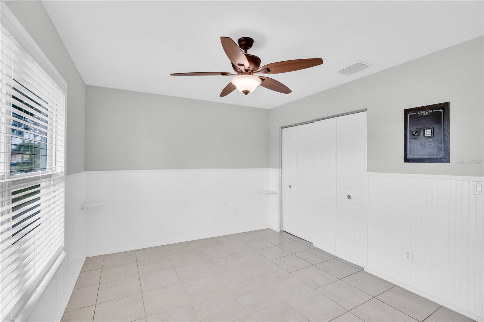 2255 15TH AVE SW, VERO BEACH, FL, 32962