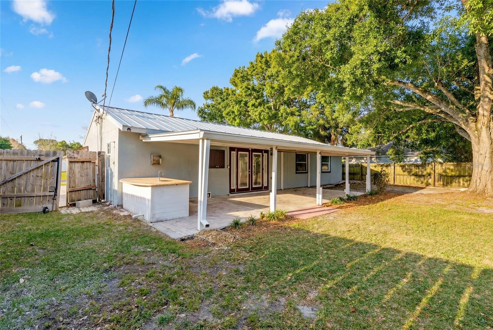 2255 15TH AVE SW, VERO BEACH, FL, 32962