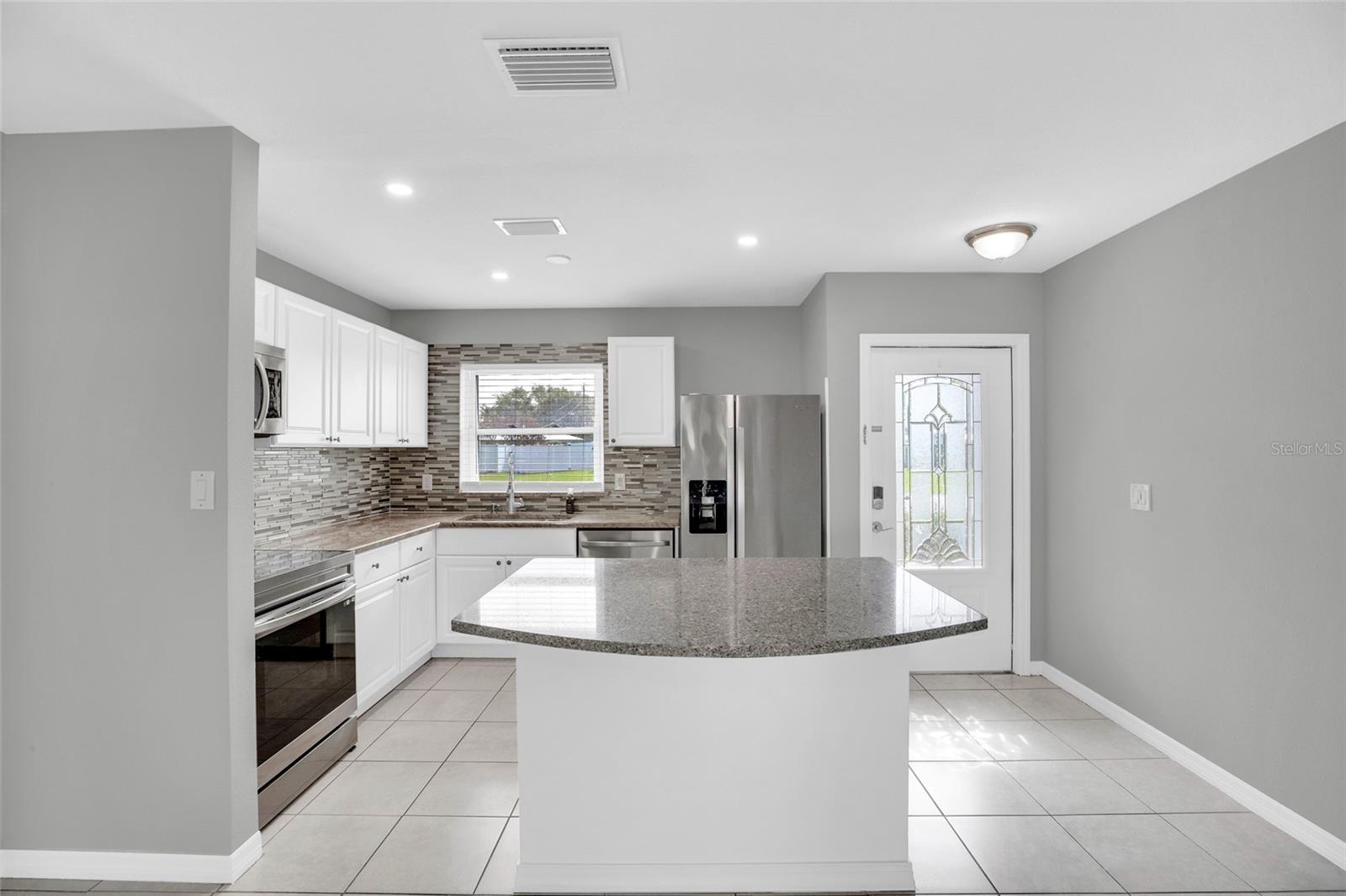2255 15TH AVE SW, VERO BEACH, FL, 32962