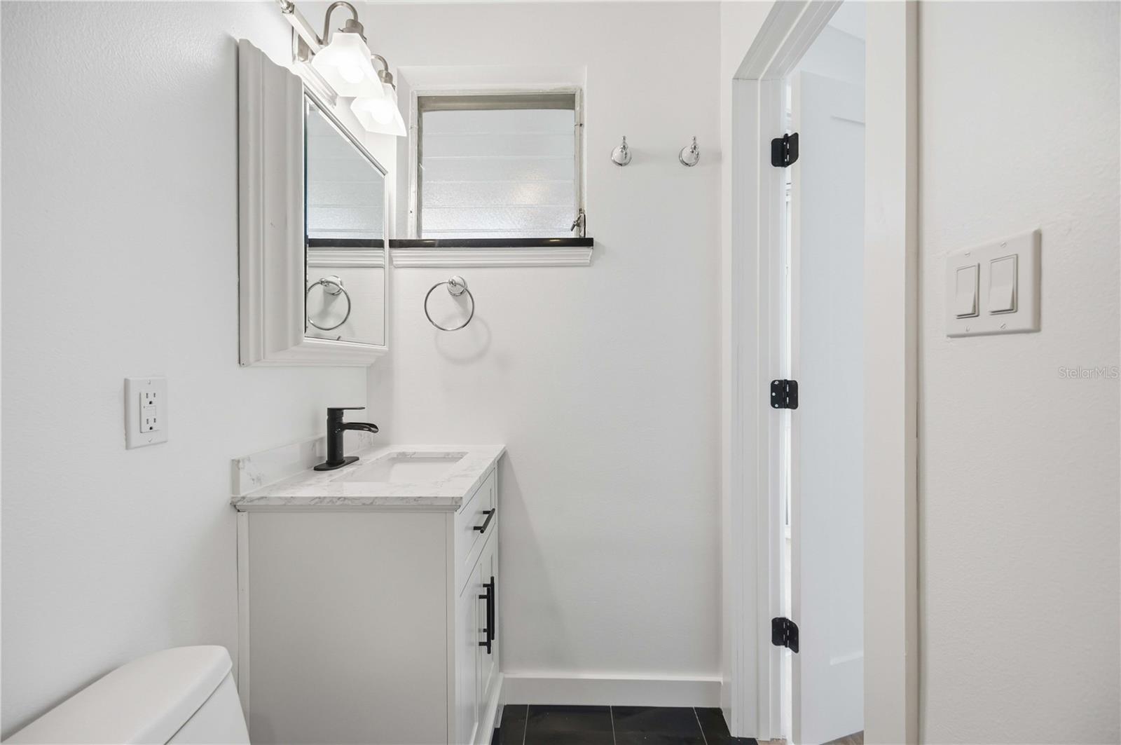 769 JOHN RINGLING BLVD #2, SARASOTA, FL, 34236