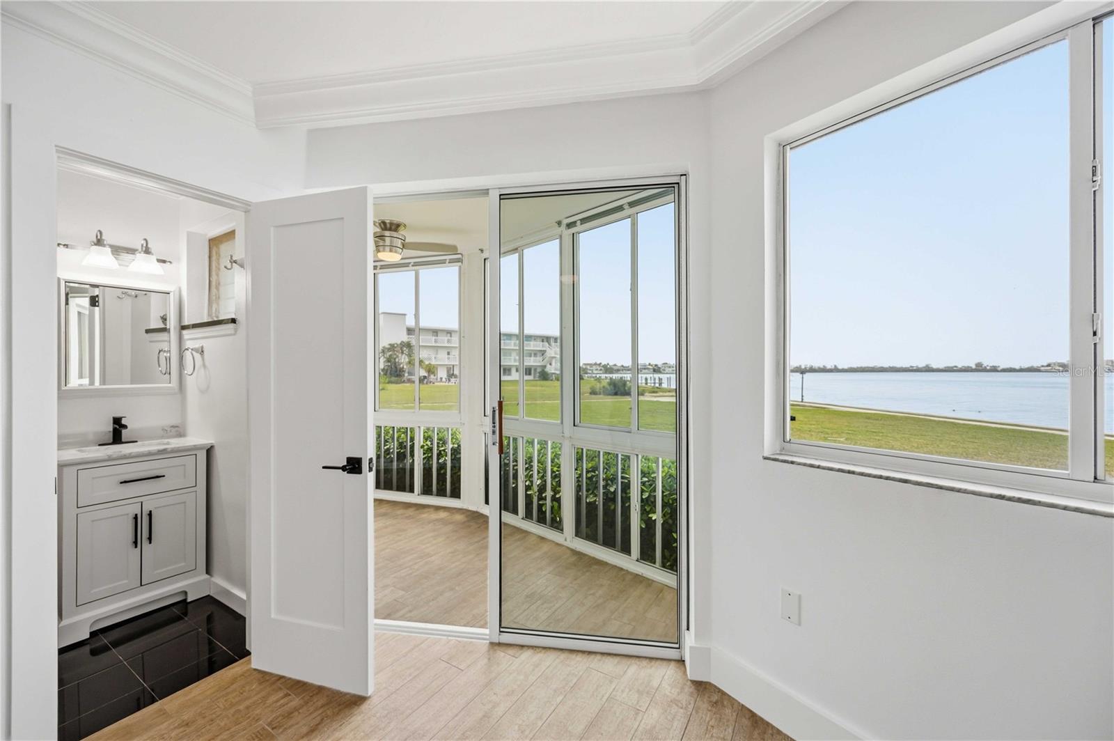 769 JOHN RINGLING BLVD #2, SARASOTA, FL, 34236