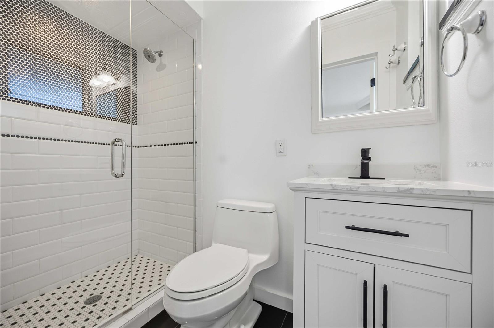 769 JOHN RINGLING BLVD #2, SARASOTA, FL, 34236