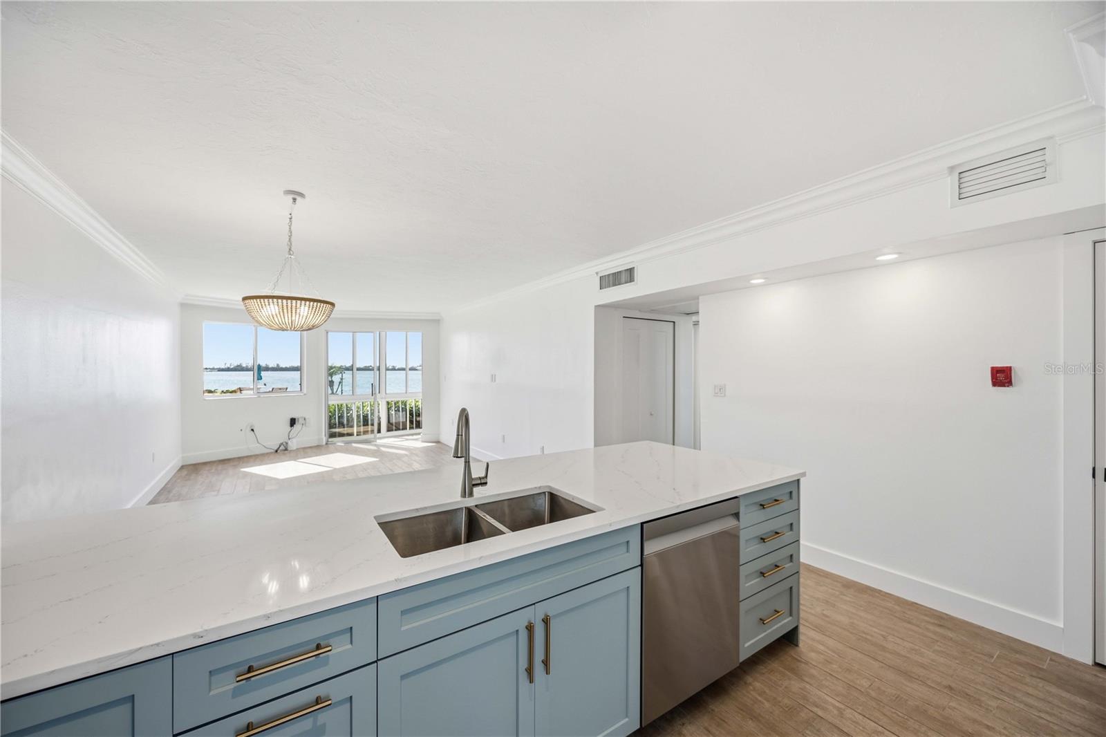 769 JOHN RINGLING BLVD #2, SARASOTA, FL, 34236