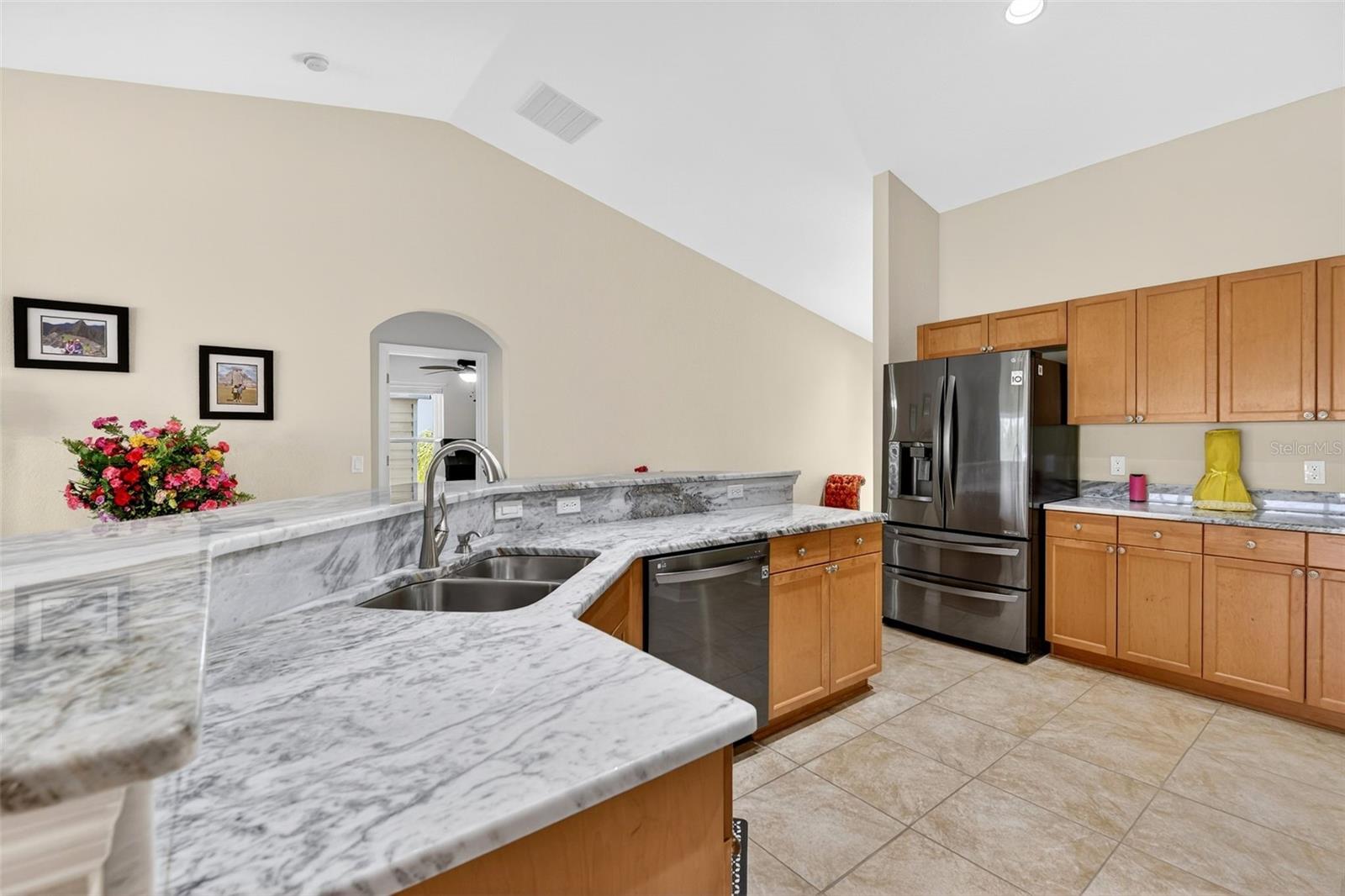 15144 HENNIPEN CIR, PORT CHARLOTTE, FL, 33981