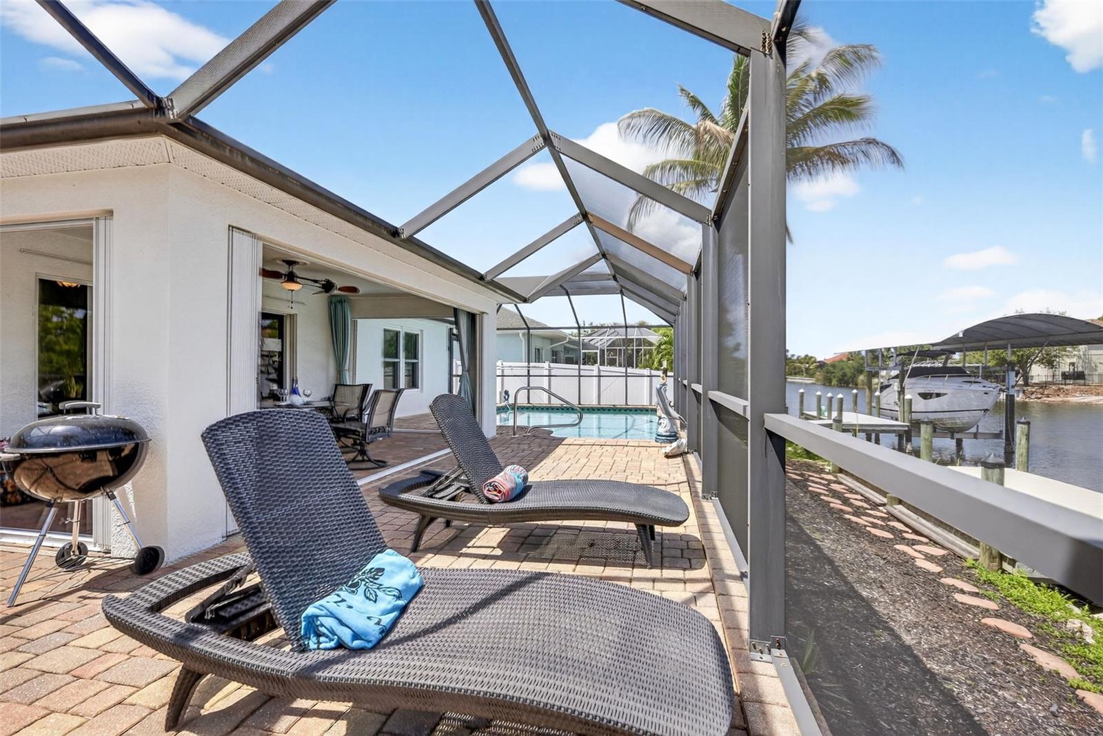 15144 HENNIPEN CIR, PORT CHARLOTTE, FL, 33981