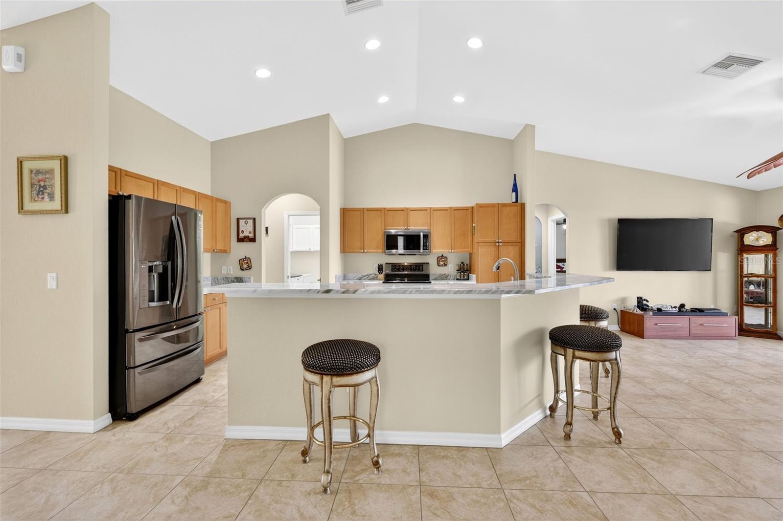 15144 HENNIPEN CIR, PORT CHARLOTTE, FL, 33981
