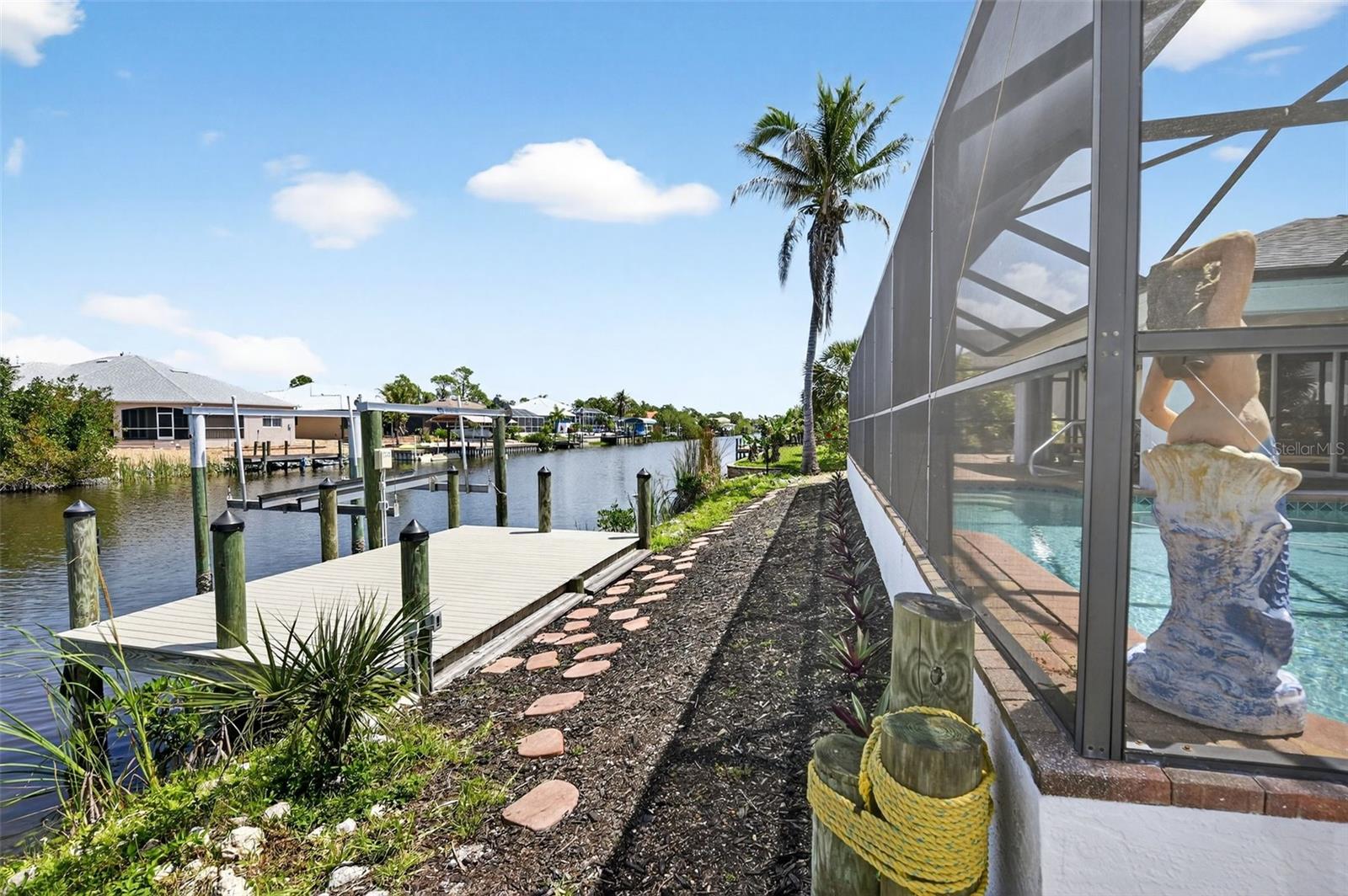 15144 HENNIPEN CIR, PORT CHARLOTTE, FL, 33981
