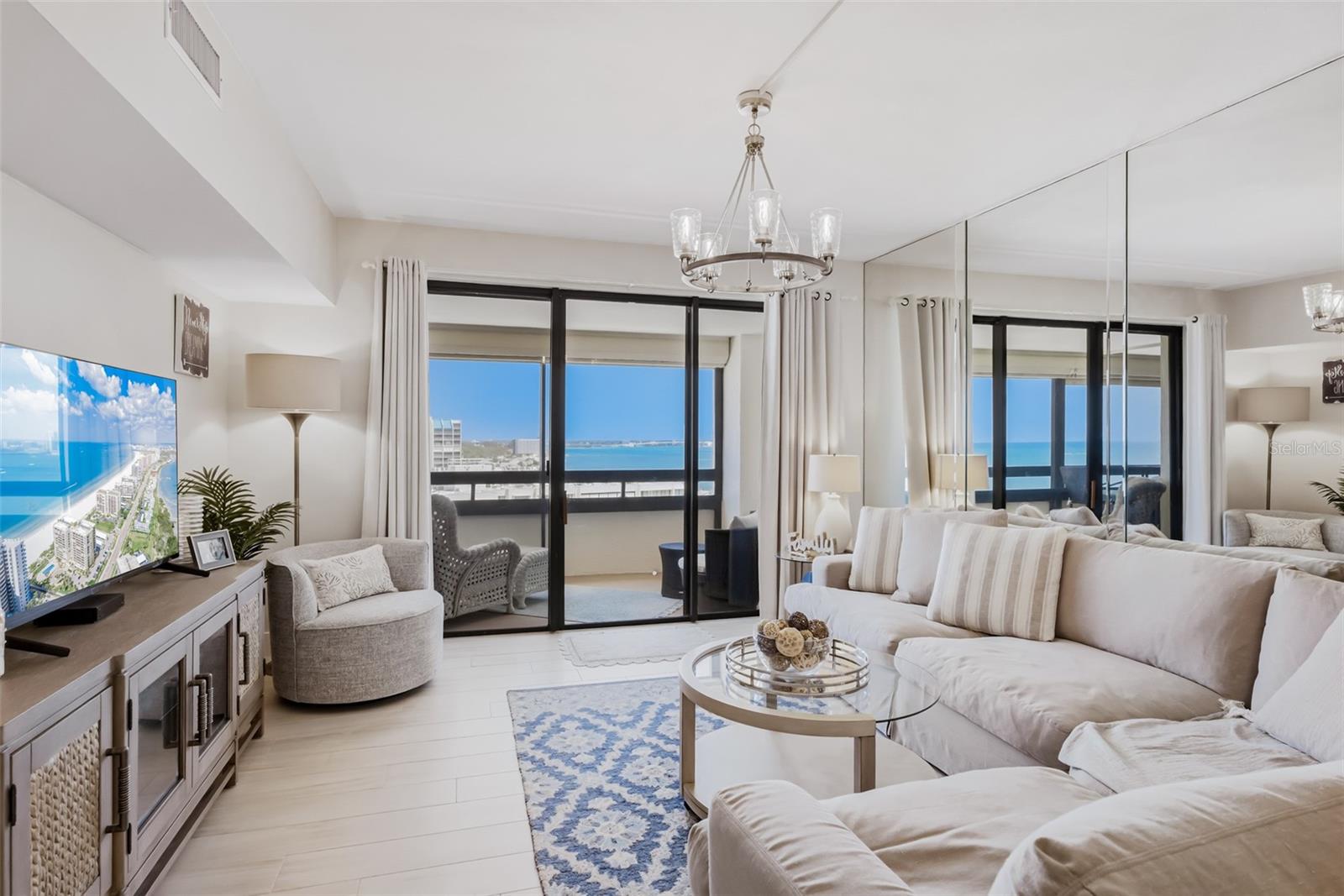 1460 GULF BLVD #1205, CLEARWATER BEACH, FL, 33767