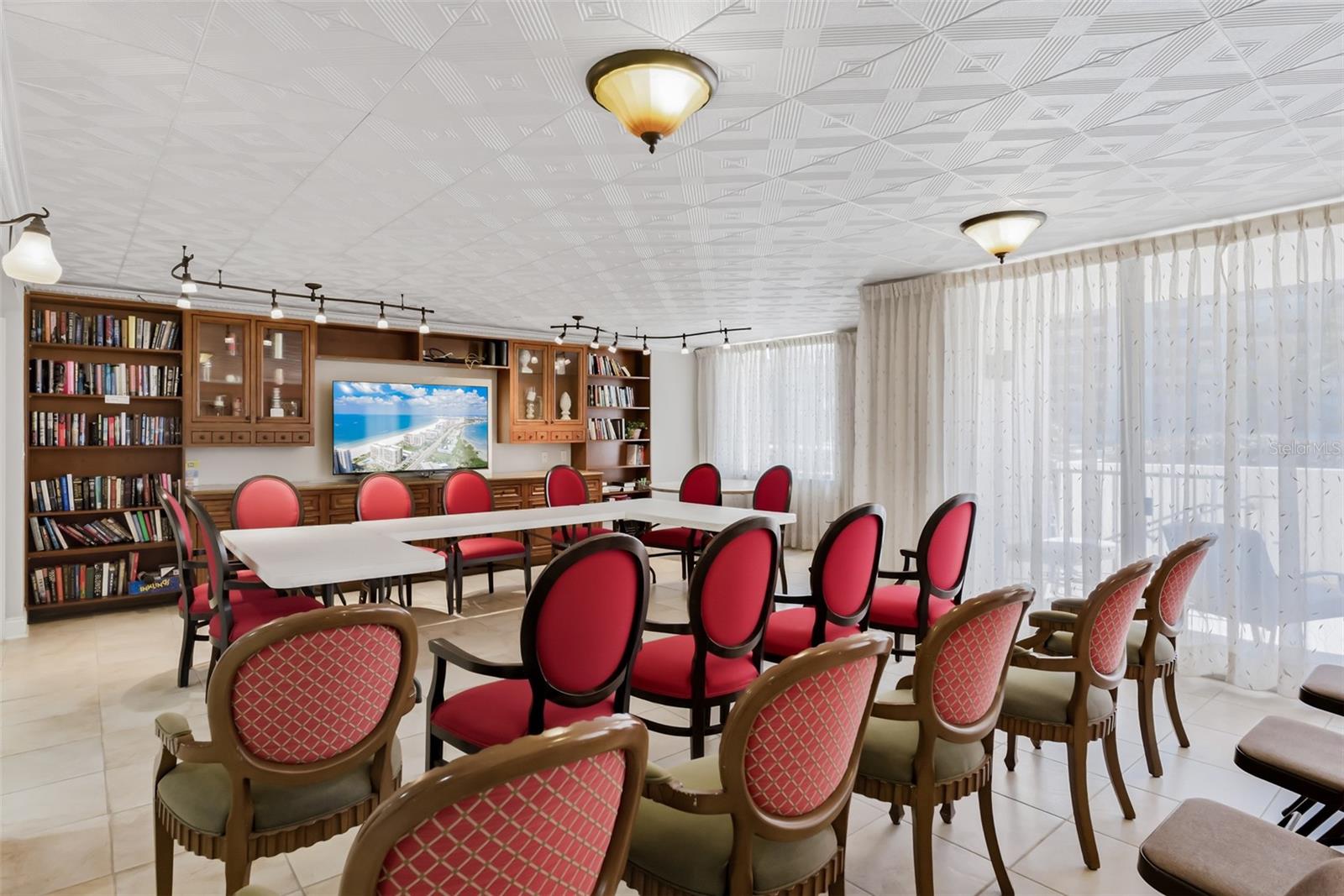 1460 GULF BLVD #1205, CLEARWATER BEACH, FL, 33767