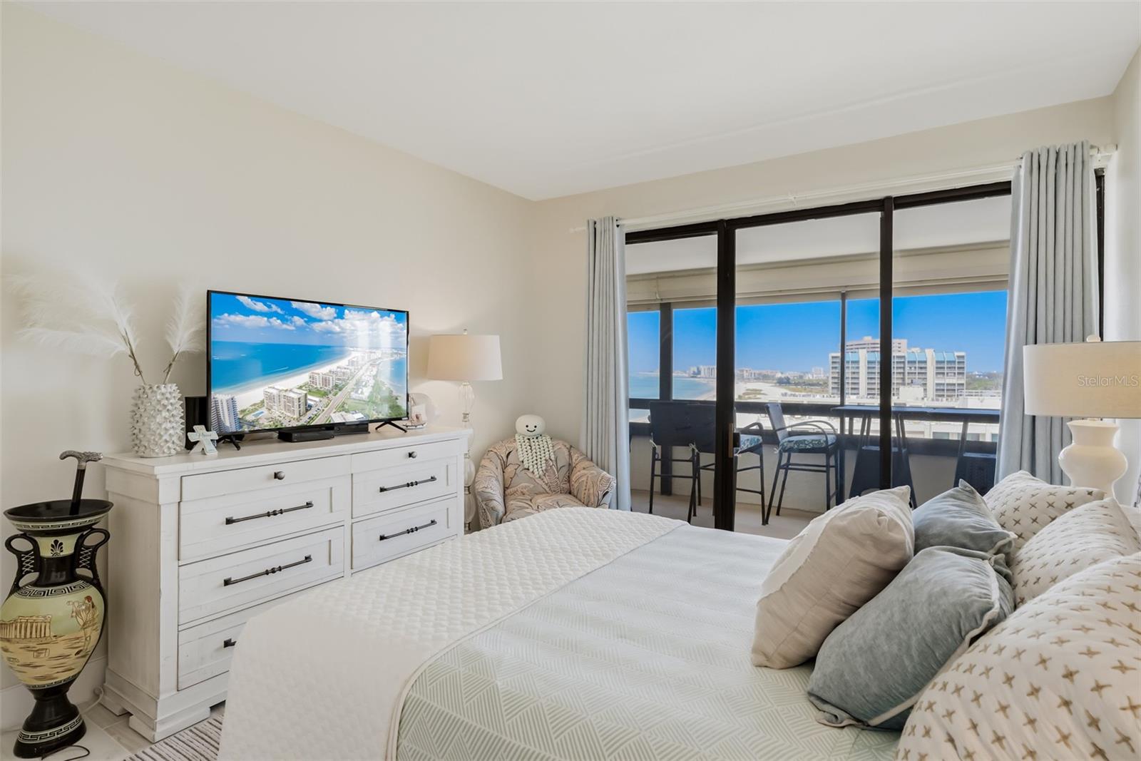 1460 GULF BLVD #1205, CLEARWATER BEACH, FL, 33767