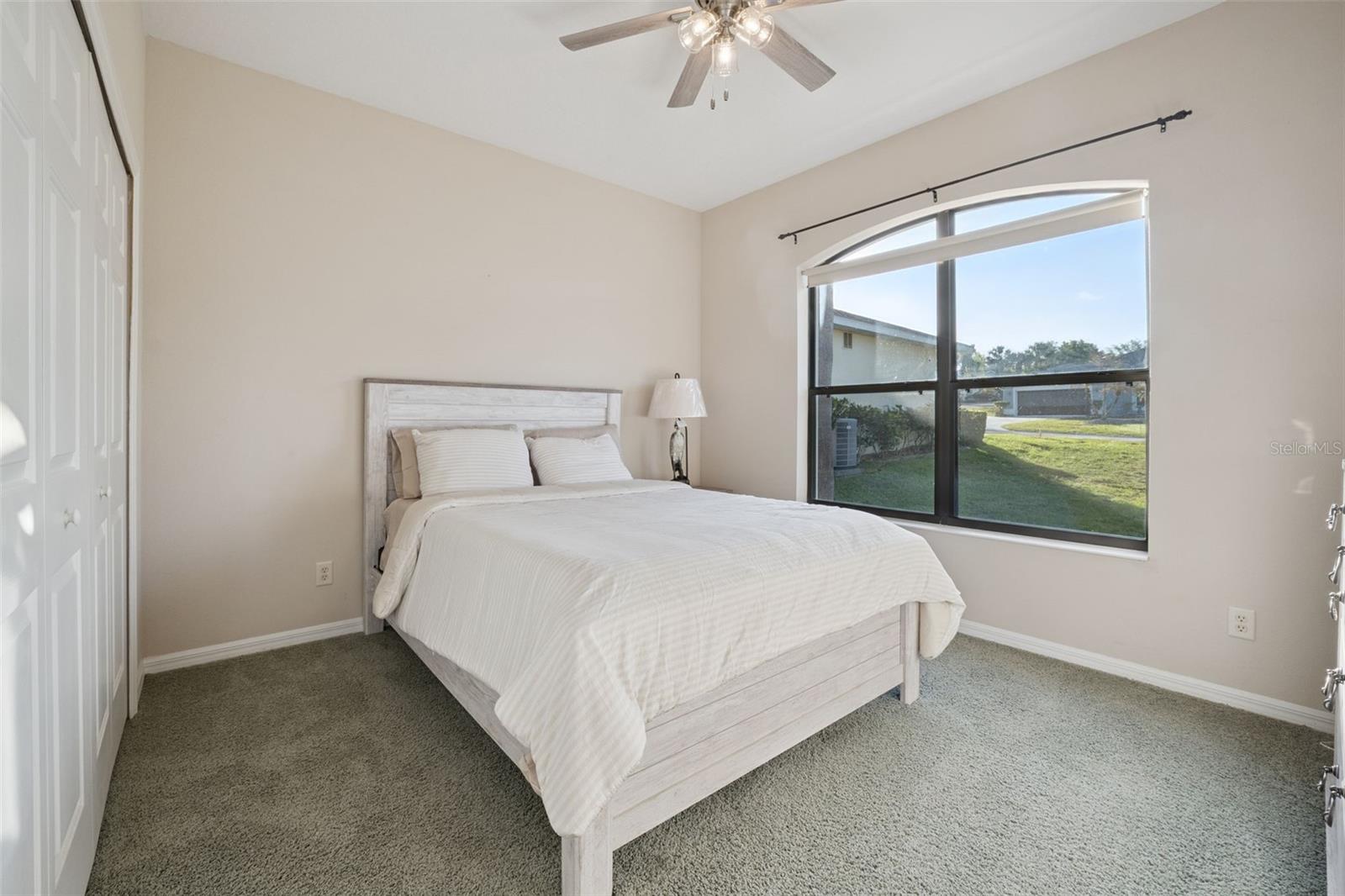 3292 SEVEN SEAS DR, TAVARES, FL, 32778