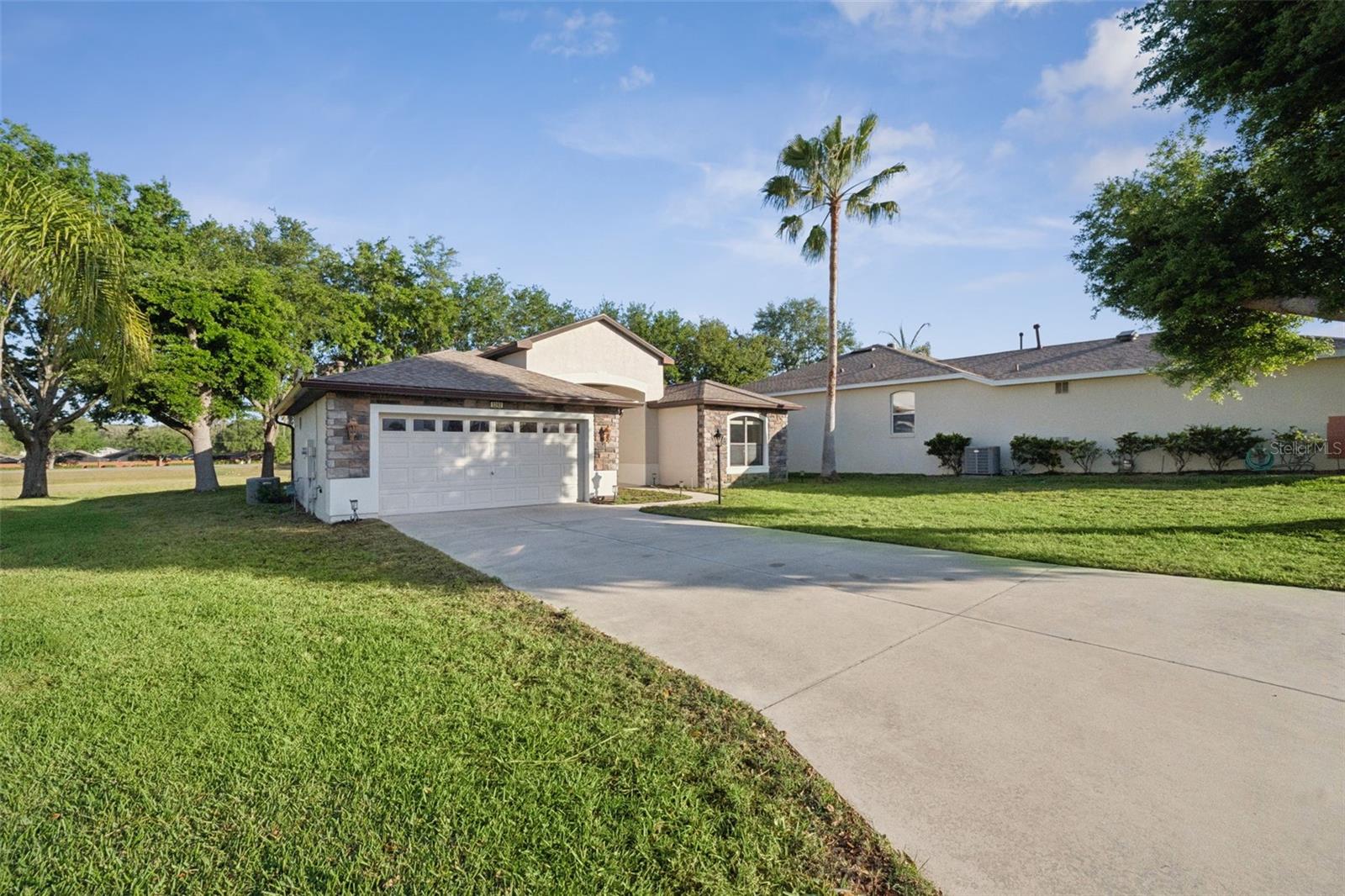 3292 SEVEN SEAS DR, TAVARES, FL, 32778