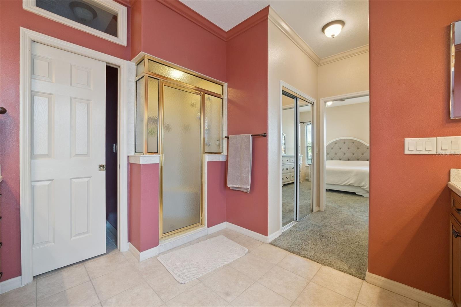 3292 SEVEN SEAS DR, TAVARES, FL, 32778