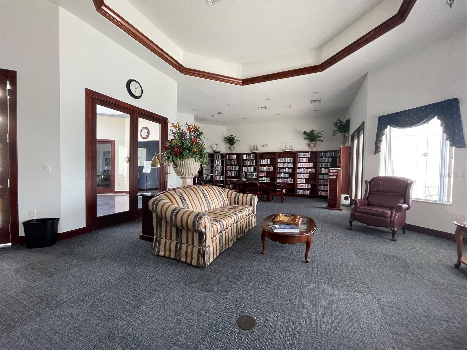 3292 SEVEN SEAS DR, TAVARES, FL, 32778