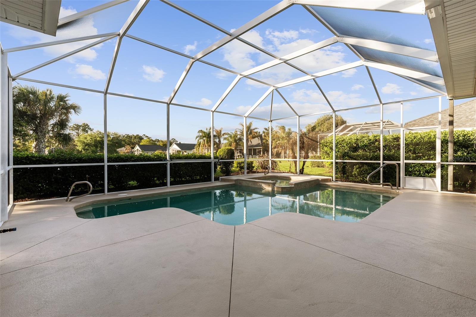 94 BAY LAKE DR, ORMOND BEACH, FL, 32174