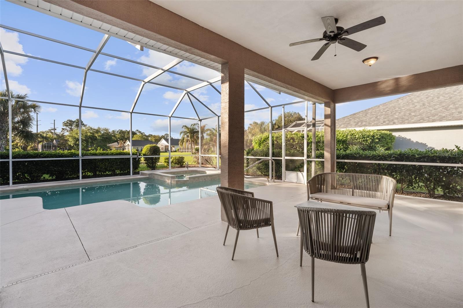 94 BAY LAKE DR, ORMOND BEACH, FL, 32174