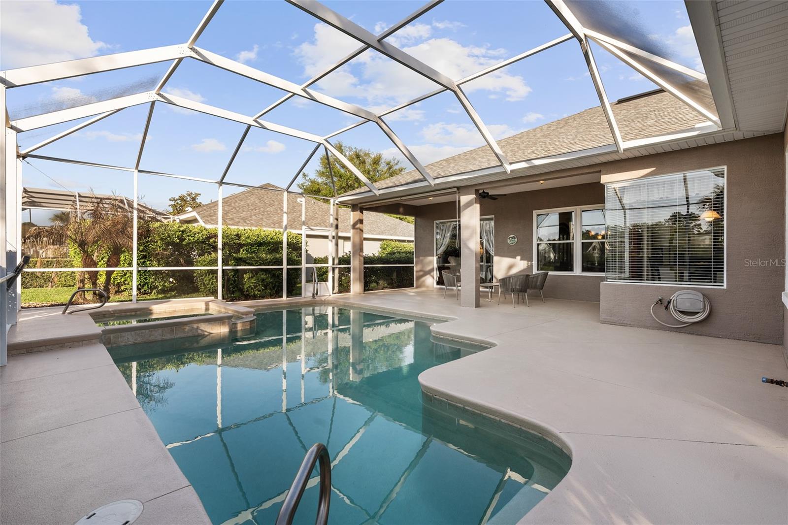 94 BAY LAKE DR, ORMOND BEACH, FL, 32174