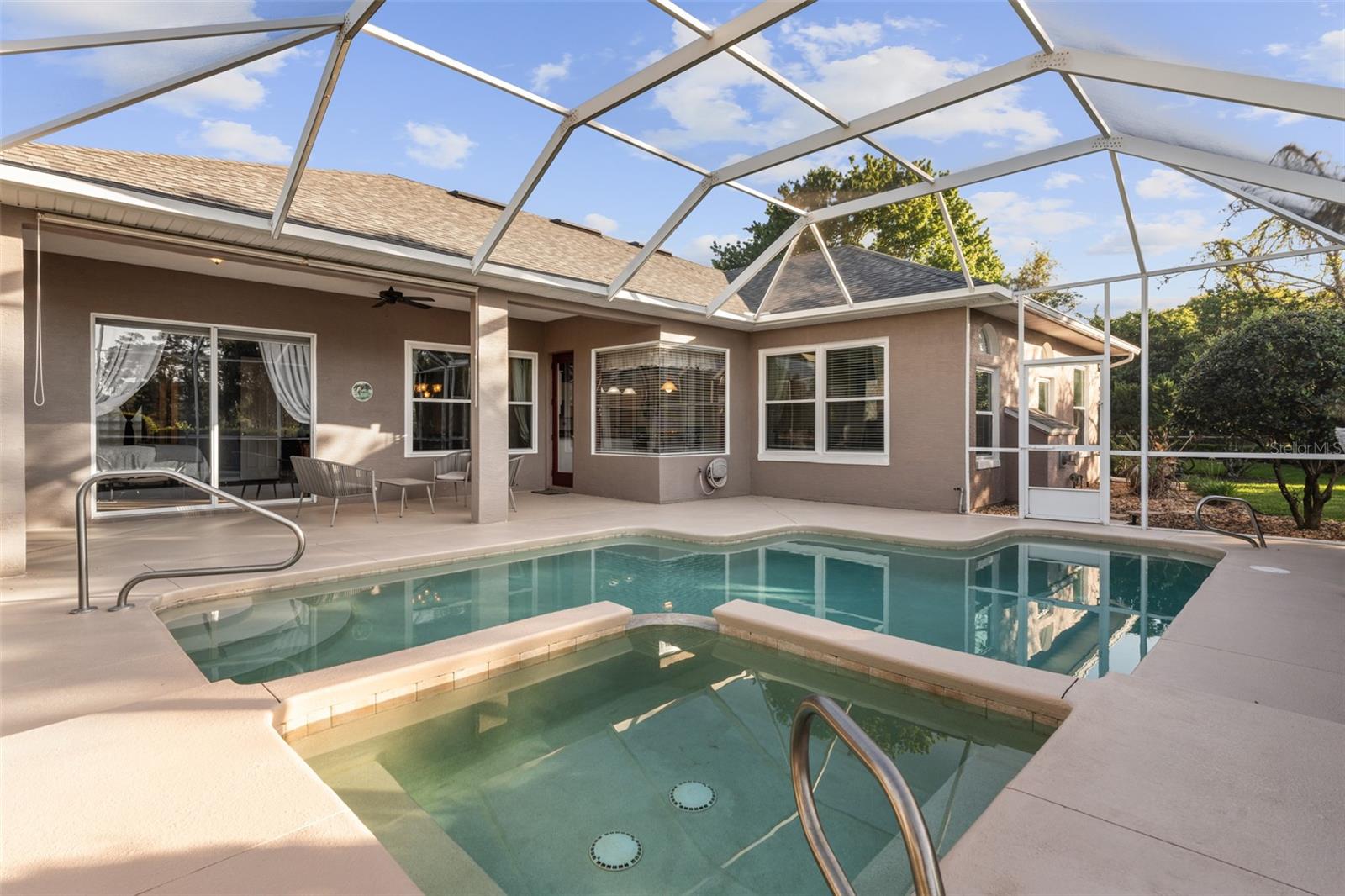94 BAY LAKE DR, ORMOND BEACH, FL, 32174