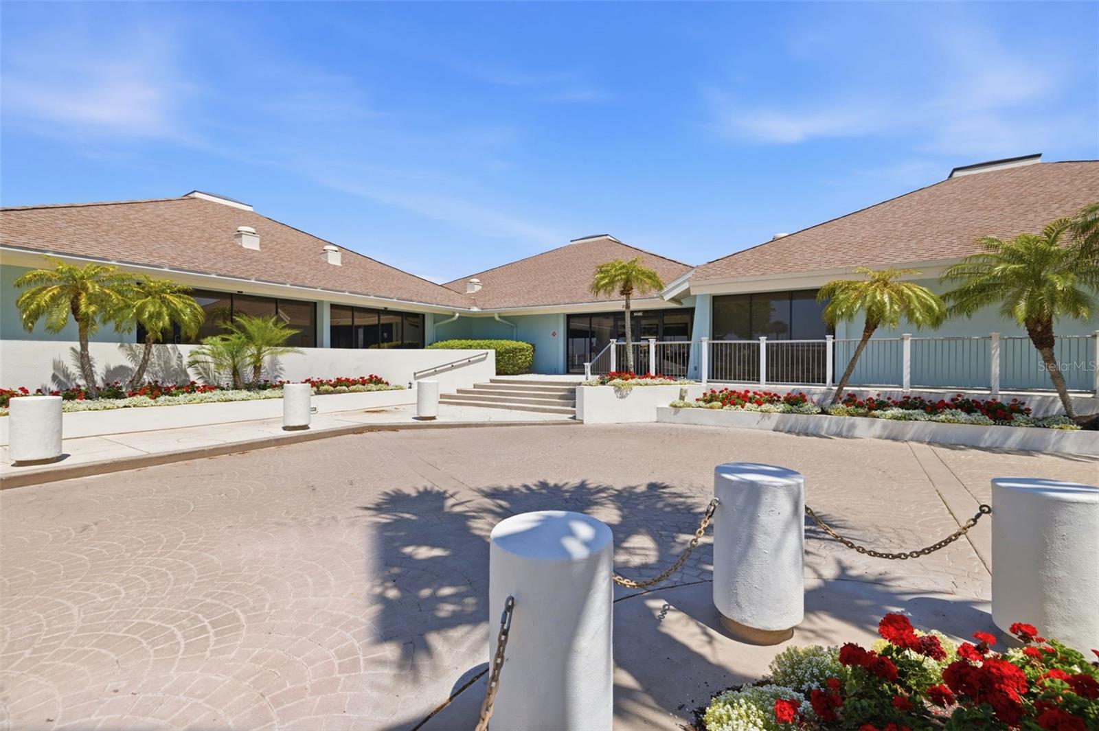 exterior clubhouse entry way