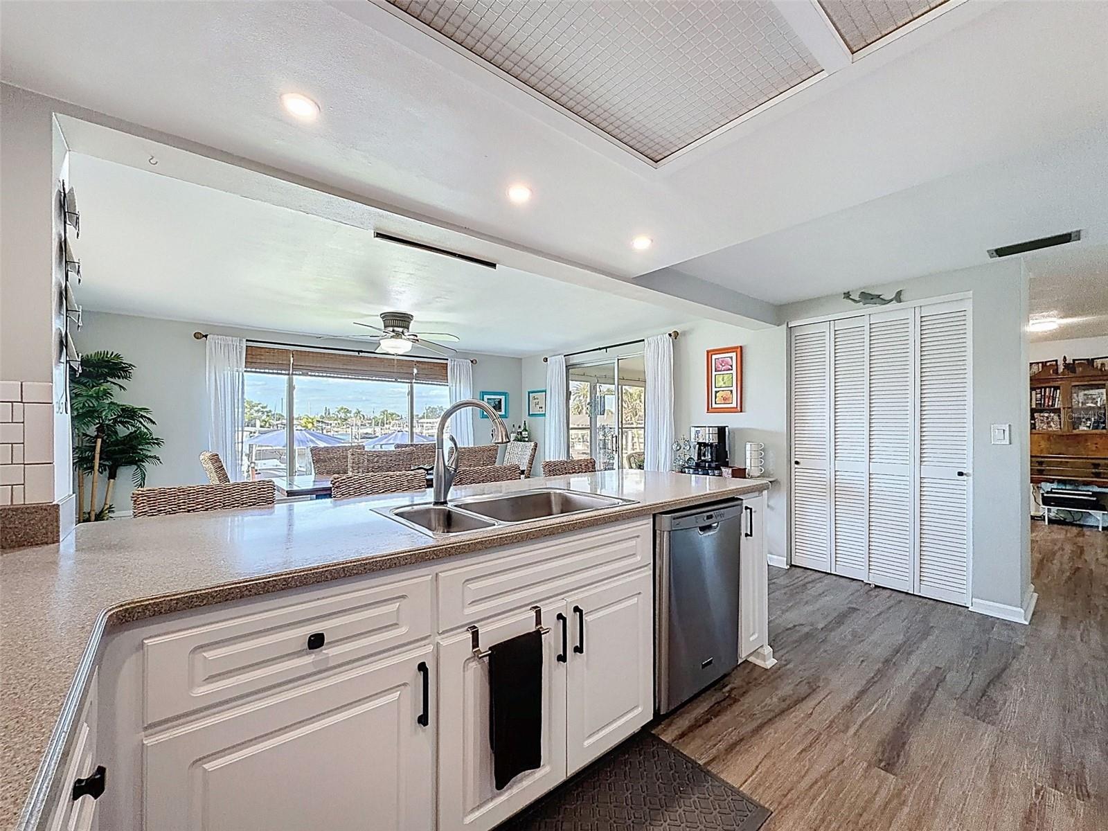 6521 LEESIDE ISLE, HUDSON, FL, 34667