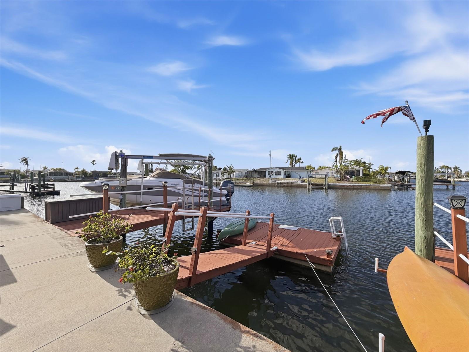 6521 LEESIDE ISLE, HUDSON, FL, 34667