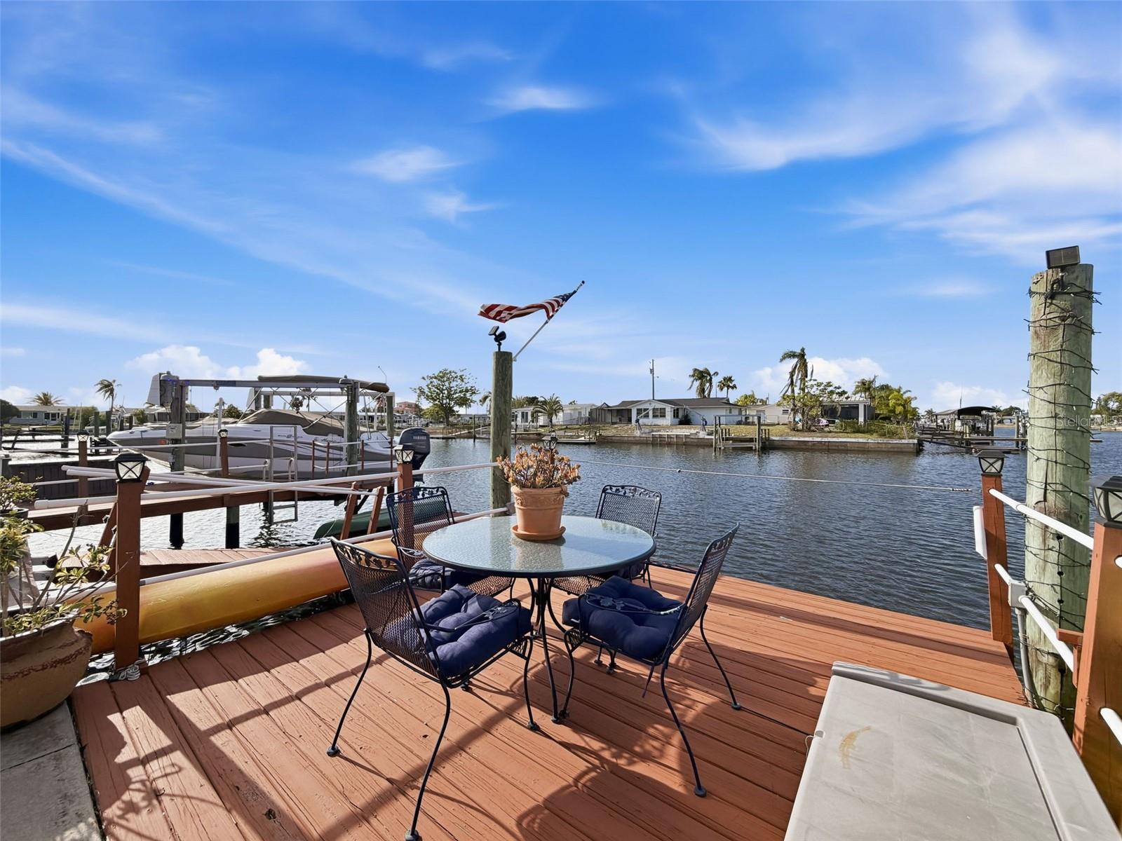 6521 LEESIDE ISLE, HUDSON, FL, 34667