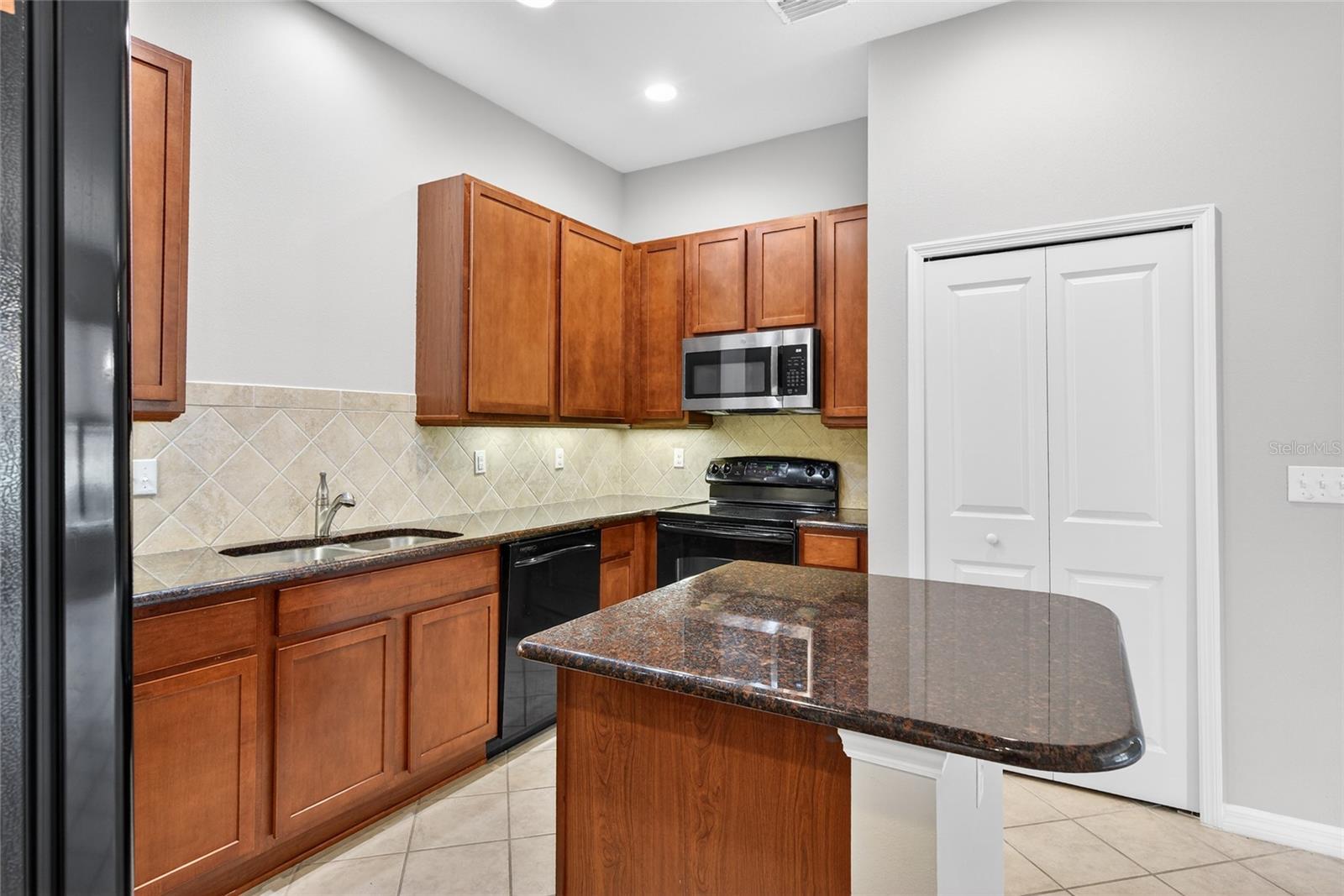 1023 KILKENNY LN, ORMOND BEACH, FL, 32174