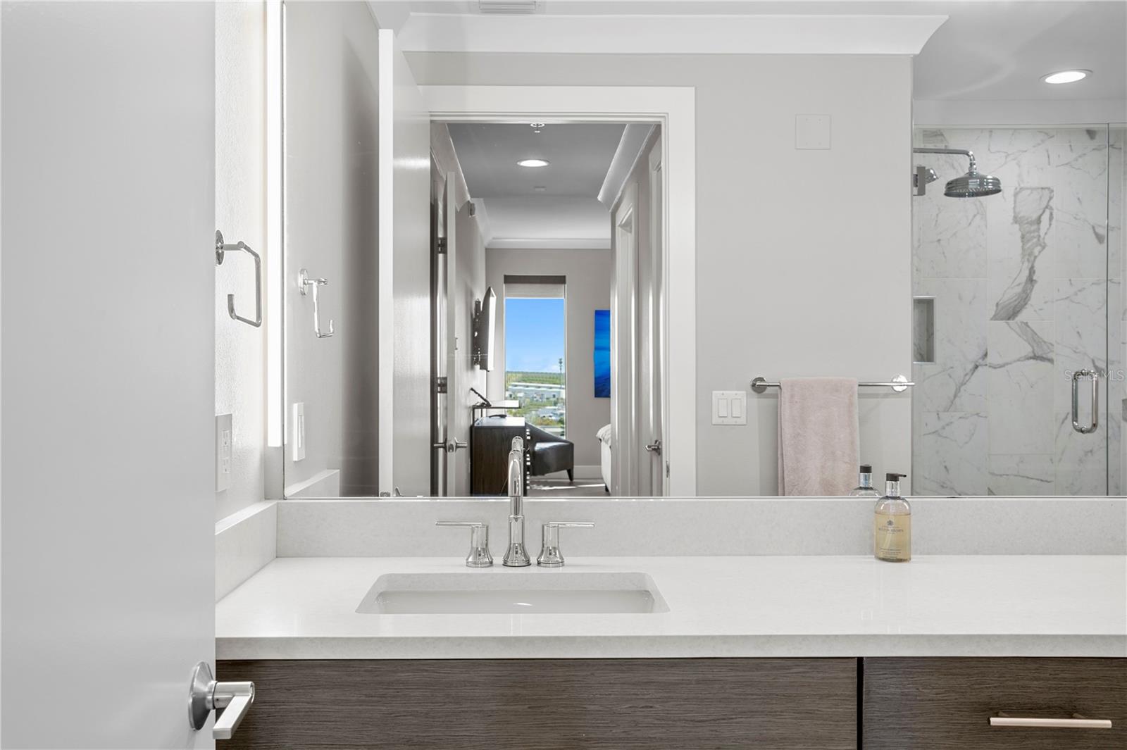 Custom mirror and lighting